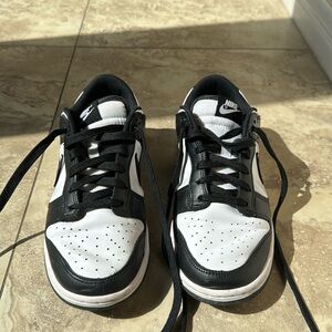 Nike Dunk low, women’s size 7